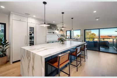  2980 Nichols St, San Diego, CA 92106 - Photo 4