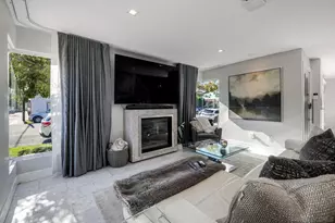 911 9th St, Coronado, CA 92118 - Photo 34