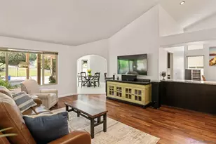 16504 Calle Pulido, San Diego, CA 92128 - Photo 8