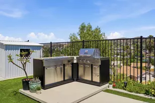 8961 Trailridge, Santee, CA 92071 - Photo 32