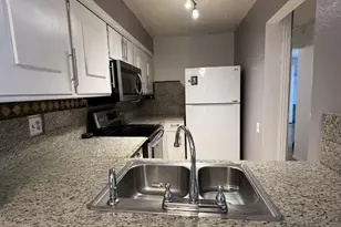 8043 Caminito de Pizza, San Diego, CA 92108 - Photo 2