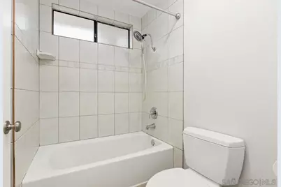  8308 Regents Rd #1O, San Diego, CA 92122 - Photo 2