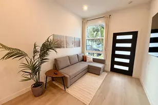 2175 Bacon St, San Diego, CA 92107 - Photo 12