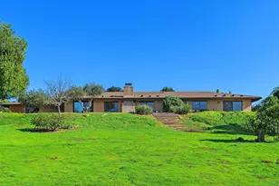 363 Tumble Creek, Fallbrook, CA 92028 - Photo 2