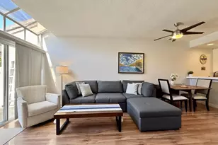 992 S Country Glen Way, Anaheim, CA 92808 - Photo 6