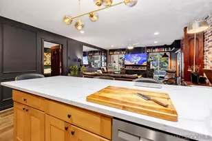 1775 Diamond, San Diego, CA 92109 - Photo 6