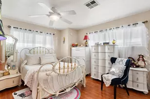 1506 Oak Dr, Vista, CA 92084 - Photo 16