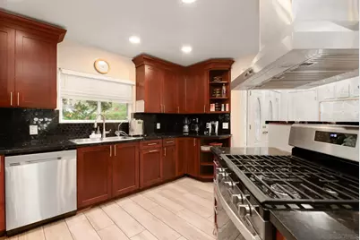  4388 Bellflower Dr, La Mesa, CA 91941 - Photo 10