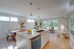 756 Bonair St, La Jolla, CA 92037 - Photo 16