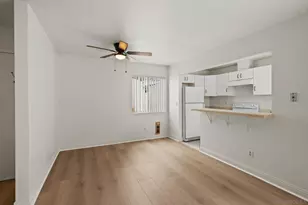 3266 Ashford St, San Diego, CA 92111 - Photo 10