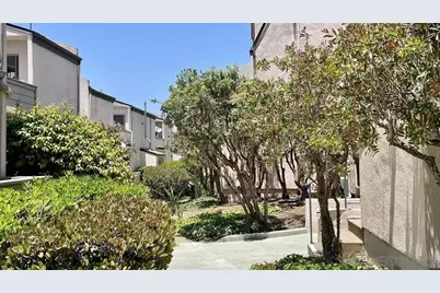  3266 Ashford St. #Unit K, San Diego, CA 92111 - Photo 2