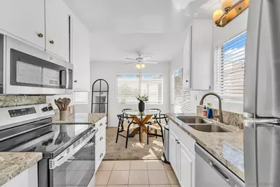  3800 Kendall St #3, San Diego, CA 92109 - Photo 6
