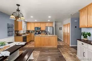 8677 Via Del Luz, El Cajon, CA 92021 - Photo 18