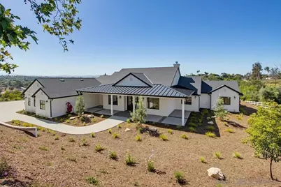  575 Twin Country Lane, Fallbrook, CA 92028 - Photo 4