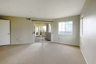 11285 Affinity Ct, San Diego, CA 92131 - Photo 8