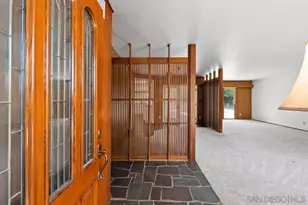 2615 Ellentown Rd, La Jolla, CA 92037 - Photo 2