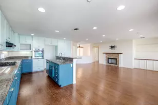 10160 Challenger Cir, Spring Valley, CA 91978 - Photo 16