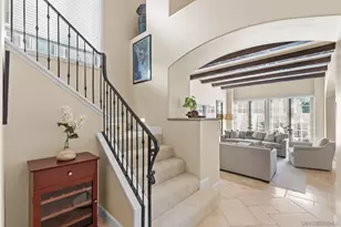 7713 Ivanhoe Ave, La Jolla, CA 92037 - Photo 2