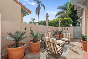 7713 Ivanhoe Ave, La Jolla, CA 92037 - Photo 12