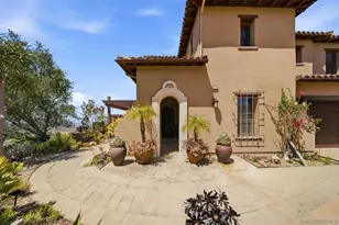 9572 Welk View Dr, Escondido, CA 92026 - Photo 6