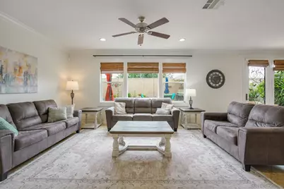  27452 Pinyon St, Murrieta, CA 92562 - Photo 16