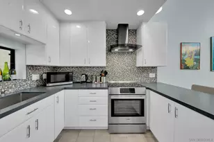 357 Playa Del Sur, La Jolla, CA 92037 - Photo 4