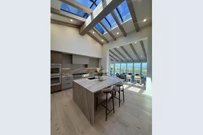  8308 Calle Del Cielo, La Jolla, CA 92037 - Photo 18