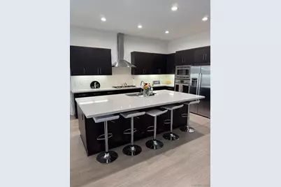  5559 Corum Court, San Diego, CA 92130 - Photo 2