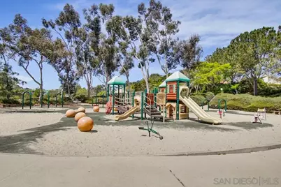  3606 Bernwood Pl #9, San Diego, CA 92130 - Photo 34