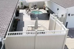 1011 Knowles Ave, Carlsbad, CA 92008 - Photo 20