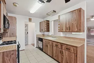 1483 E Madison Ave, El Cajon, CA 92019 - Photo 6