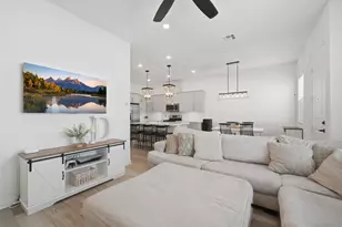 2041 Bluestone Cir, Chula Vista, CA 91913 - Photo 10