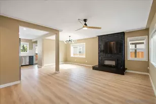 1409 Wilbur Ave, San Diego, CA 92109 - Photo 28