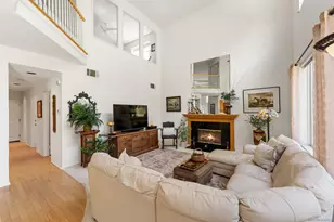 2039 Alborada Dr, Camarillo, CA 93010 - Photo 14