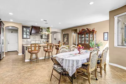  863 Sunset Ridge Place, Chula Vista, CA 91914 - Photo 16