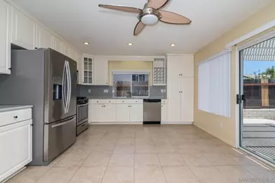  10939 Avenida Del Gato, San Diego, CA 92126 - Photo 10