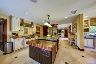 2540 Chatsworth, San Diego, CA 92106 - Photo 8