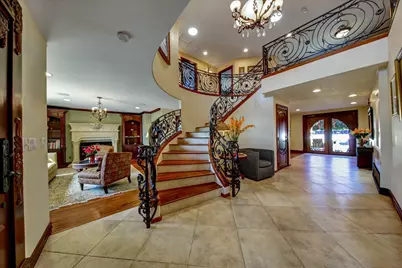  2540 Chatsworth, San Diego, CA 92106 - Photo 22