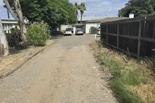 981 S Lincoln Ave, El Cajon, CA 92020 - Photo 22