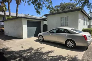 981 S Lincoln Ave, El Cajon, CA 92020 - Photo 2
