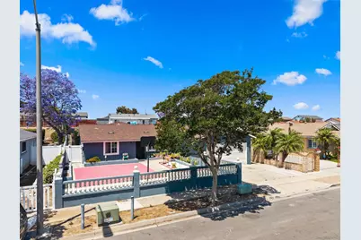  240 Ledgewood Ln, San Diego, CA 92114 - Photo 2