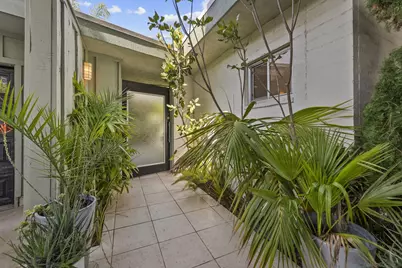  5920 La Jolla, La Jolla, CA 92037 - Photo 2