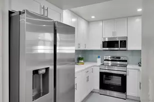 4135 Porte De Merano, San Diego, CA 92122 - Photo 8