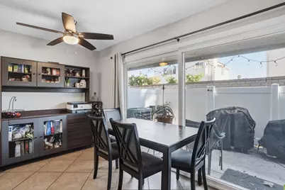  803 Shelter Cove Way, Oceanside, CA 92058 - Photo 6