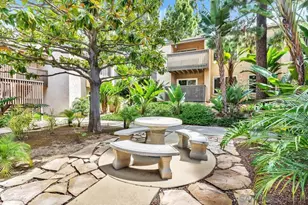 8620 Via Mallorca, La Jolla, CA 92037 - Photo 2
