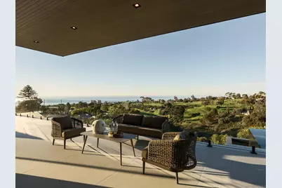  6627 Muirlands Dr, La Jolla, CA 92037 - Photo 4