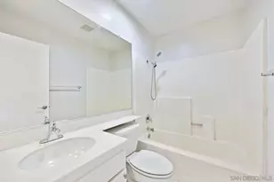1781 Avenida Vista Labera, Oceanside, CA 92056 - Photo 14