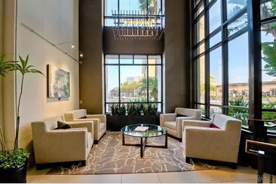  700 W Harbor Dr #2503, San Diego, CA 92101 - Photo 18
