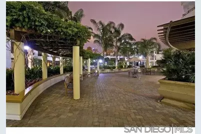  700 W Harbor Dr #2503, San Diego, CA 92101 - Photo 12