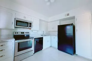 6832 Hyde Park Dr, San Diego, CA 92119 - Photo 8
